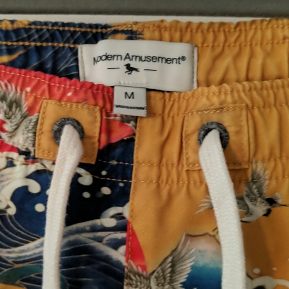 🌊 Amazing swim trunks - Picture 3 of 4